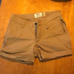 Womens Fjall Raven hiking shirt. Barely used. Khaki color, stretchy fabric.